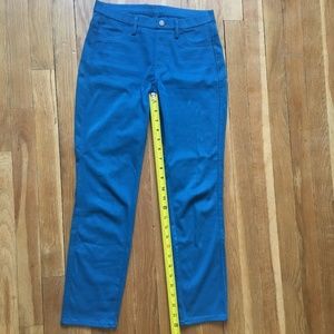 💙🚶‍♀️Uniqlo Stretchy Jeggings